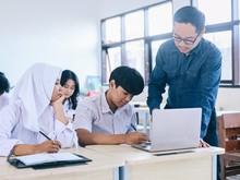 Studi Menunjukkan bahwa Pengalaman di SMA Dapat Mempengaruhi Masa Depan Seseorang