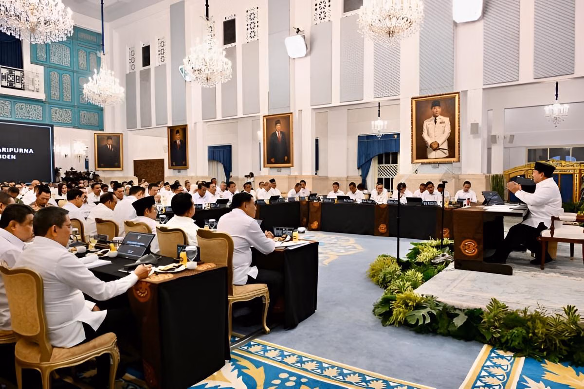 Dua Tahun Kabinet Merah Putih: Pigai dan Nusron Dinilai Sebagai Menteri Paling Buruk