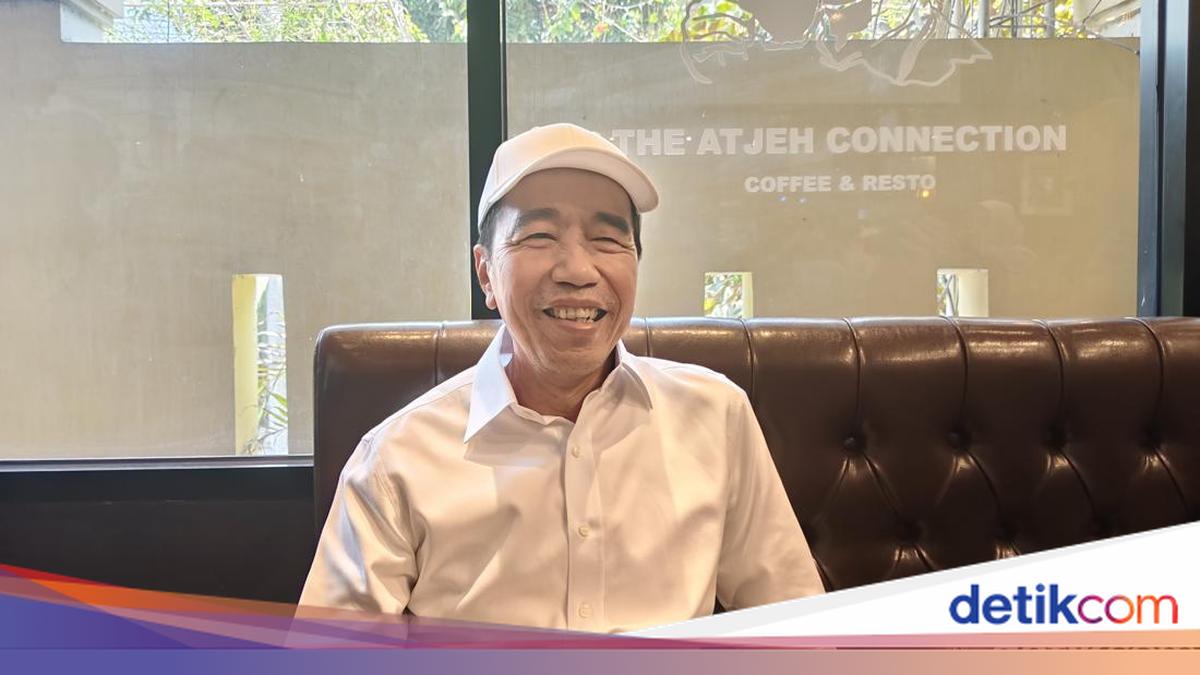 ---
Jokowi Tanggapi Gugatan Pendidikan Gibran di MK

---