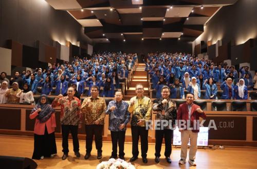 LPS Temukan 52 Persen Generasi Z Lebih Memilih Judi Bola daripada Berinvestasi