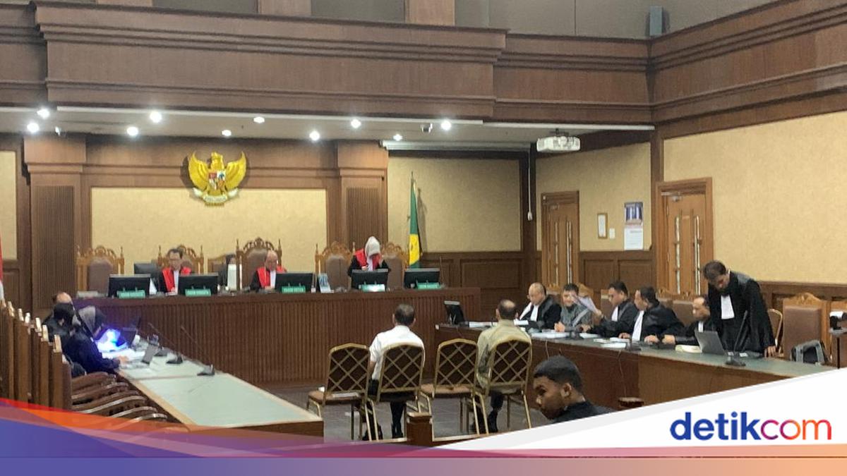 Terdakwa Kasus Suap Bea Cukai Hadiahkan Jam Tangan Rp 50 Juta kepada Rekan Kerja