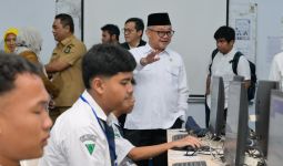 Mendikdasmen Mengingatkan Siswa SMP untuk Mengutamakan Kejujuran pada TKA Pertama