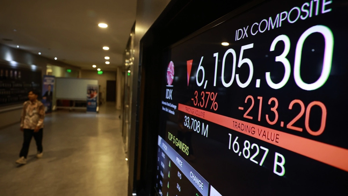---
IHSG Terjun Bebas 11% Pasca Pembukaan Trading Halt

---