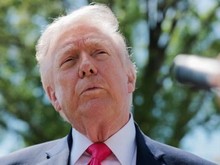 Trump Mengklaim AS Akan Dapat 'Debu Nuklir' dari Iran Tanpa Biaya