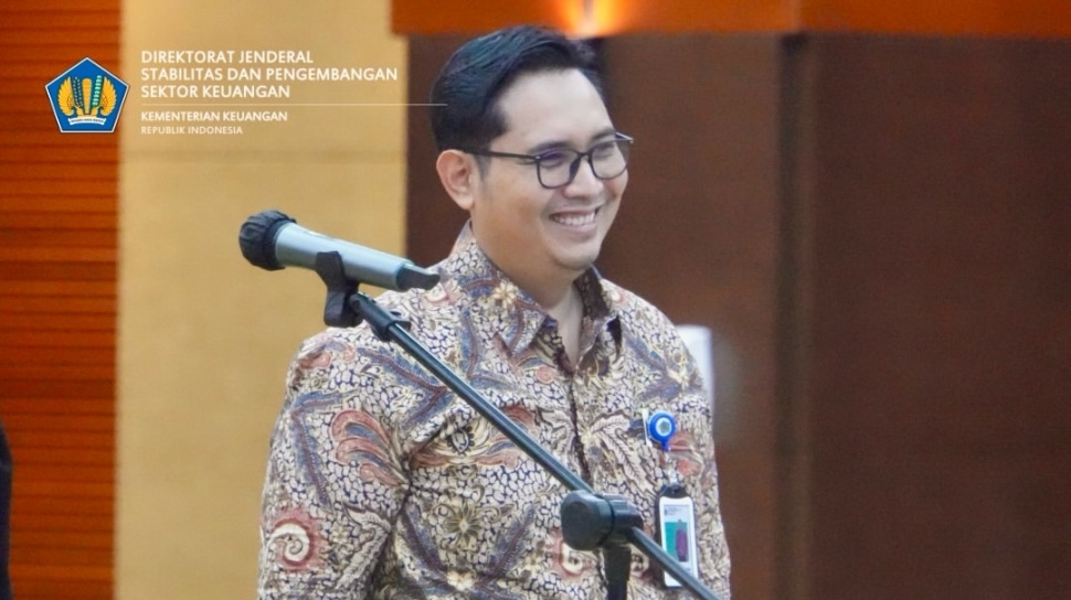 ---
Pelantikan Herman Saheruddin Sebagai Sekretaris KSSK oleh Suahasil Nazara

---